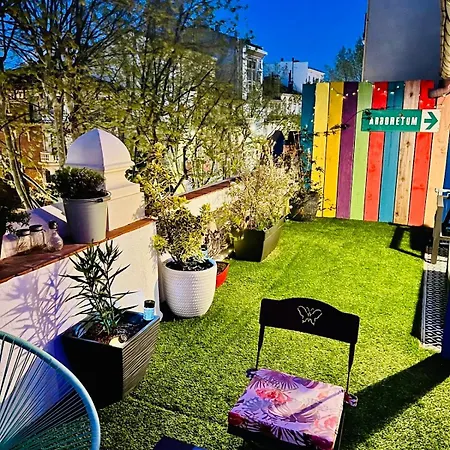 Maison De Maitre Avec Grande Terrasse Au Centre-ville Willa *