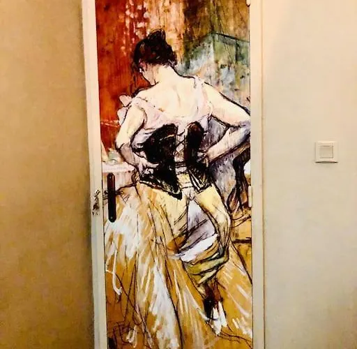 Βίλα Maison De Maitre Avec Grande Terrasse Au Centre-ville